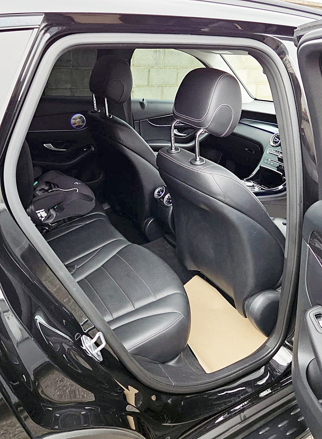 2019 Mercedes GLC (4)