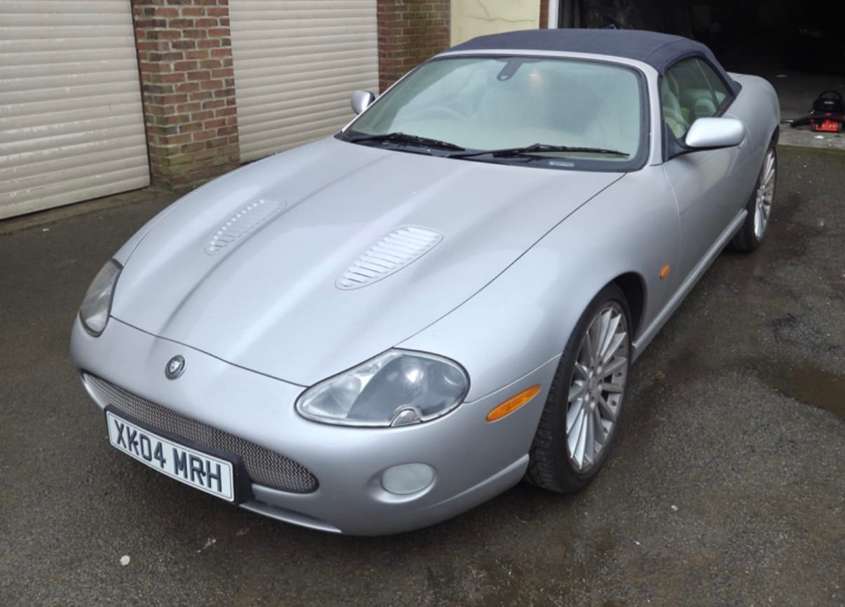 Jaguar valet 1