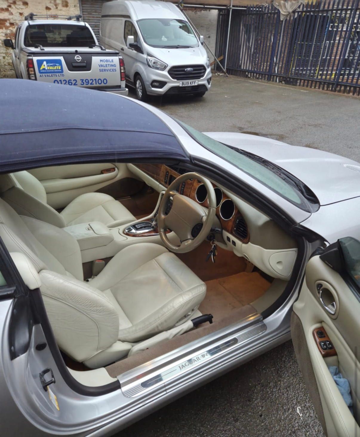 Jaguar valet 3